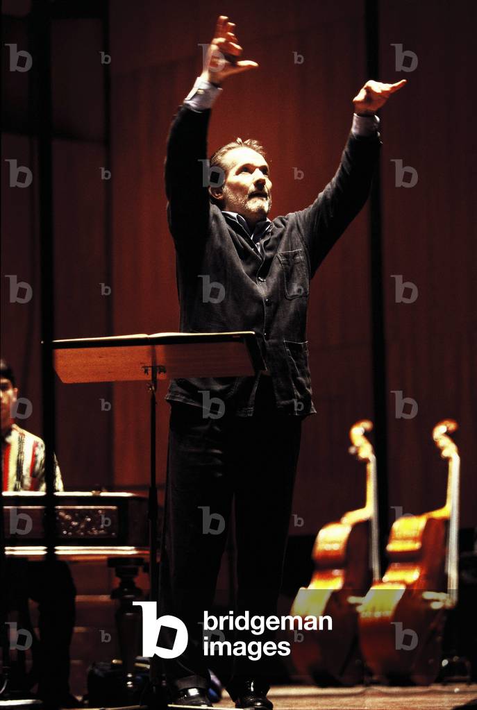 Peter Eotvos (photo)
