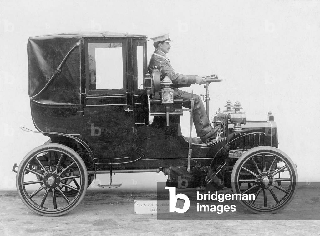 Bild von Fotografie "Auto" 1906, b/w