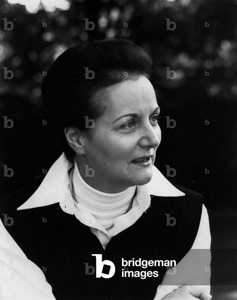 Immagine di Fotografia "Jeanne Bourin" di Louis Monier, b/w