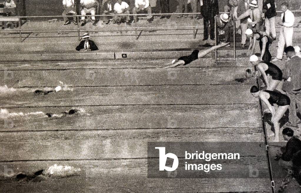 image-of-the-4x100-meter-swimming-relay-at-the-1932-olympic-games
