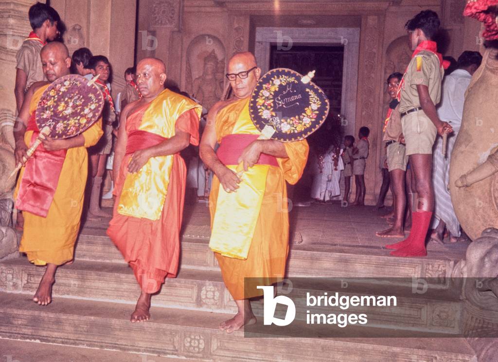 Duruthu Perahera Festival, at Kelaniya Buddhist Temple of 'The Tooth