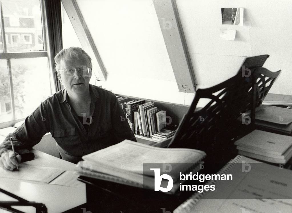 Louis Andriessen compone, 1988 (foto)