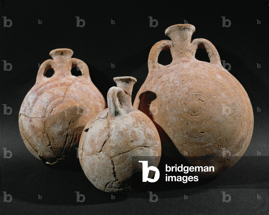 Image of Sculpture depicting Three Pilgrim flasks by Erich Lessing