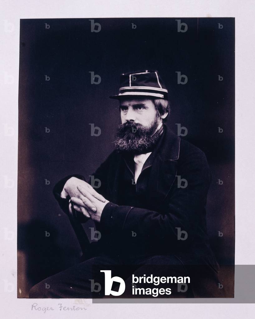 Ritratto di Roger Fenton (1819-1869), 1856 (carta sale stampa fotografica, montato)