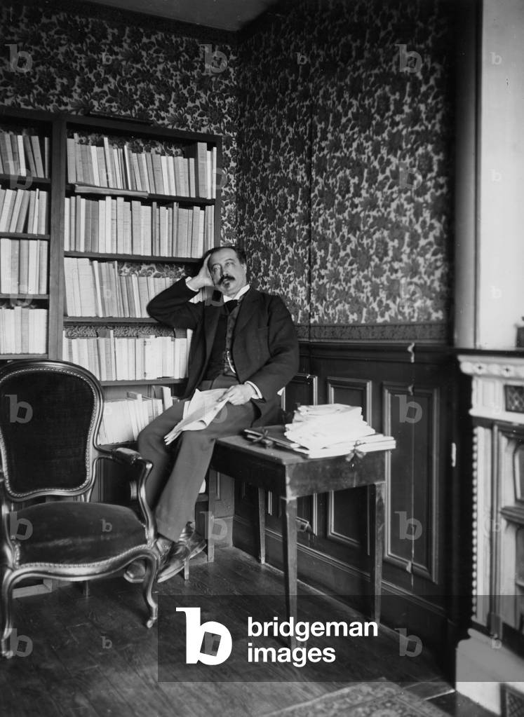 Bild von Fotografie "Emile Faguet (s/w Foto)" von Dornac, b/w