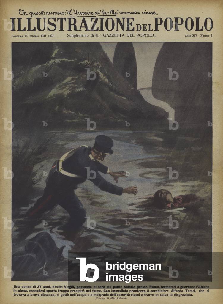 Eine Polizistin, die eine Frau gerettet hat, nachdem sie von der Ponte Salario in den Fluss Aniene in Rom gefa