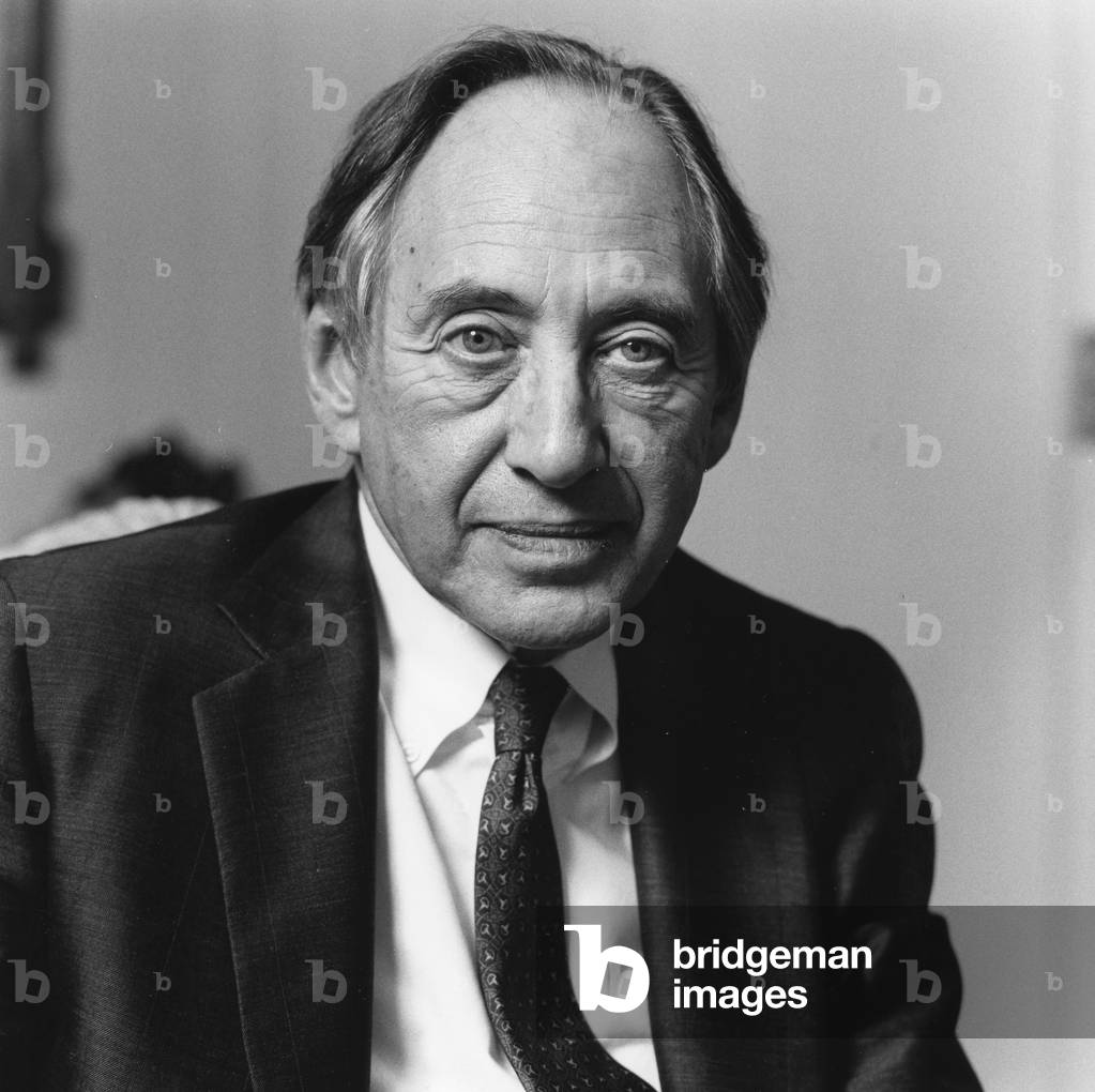 Bild von Fotografie "ALVIN TOFFLER945" von Louis Monier, b/w