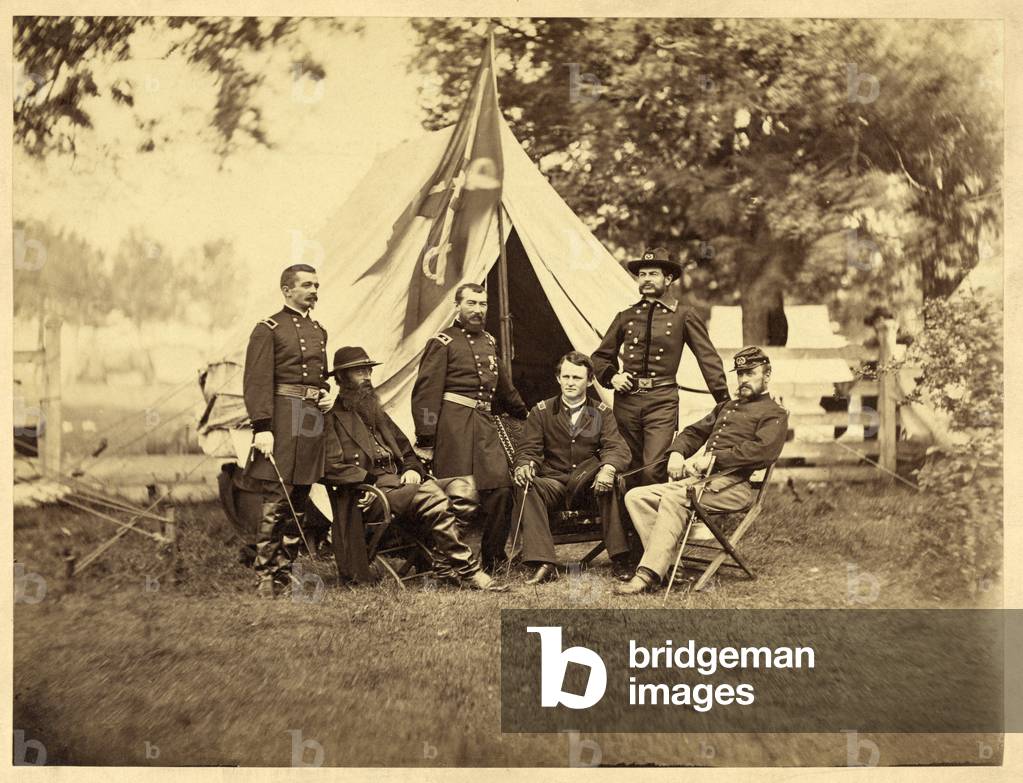 "Generalmajor Philip Sheridan und seine Generäle" 1864 von American Photographer, b/w