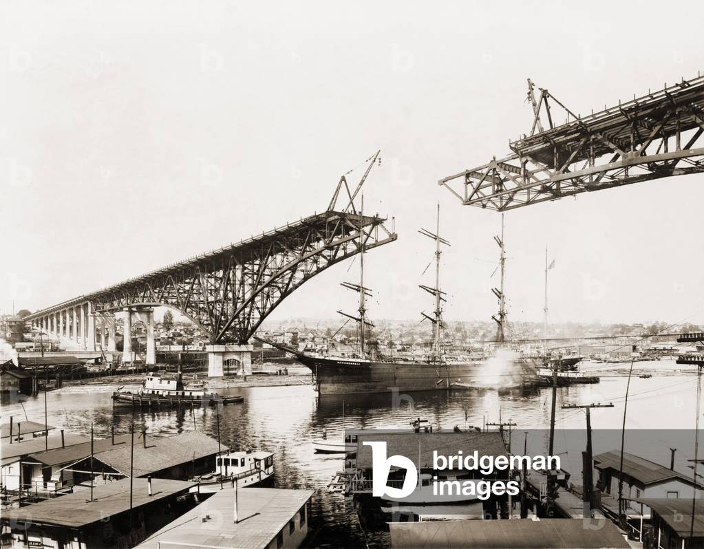 Image of The Washington Memorial Bridge (Aurora Bridge), a