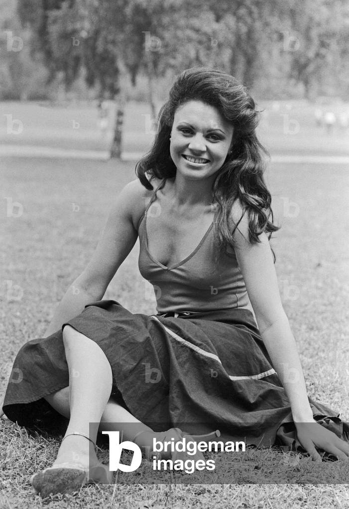 "Cantante o attrice tedesca Antonia" 1980