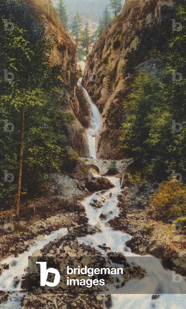 Immagine di Fotografia "Wah-Kee-Na Falls (foto a colori)" 1910 di American Photographer