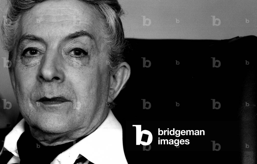Bild von Fotografie "Quentin Crisp" 1988 von Dick Scott-Stewart, b/w