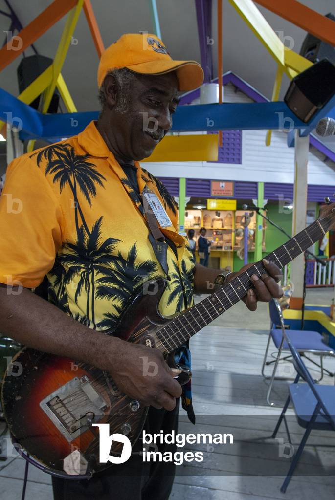 "Ein bahamischer Musiker im Festival Place" 2019 von Sergi Reboredo