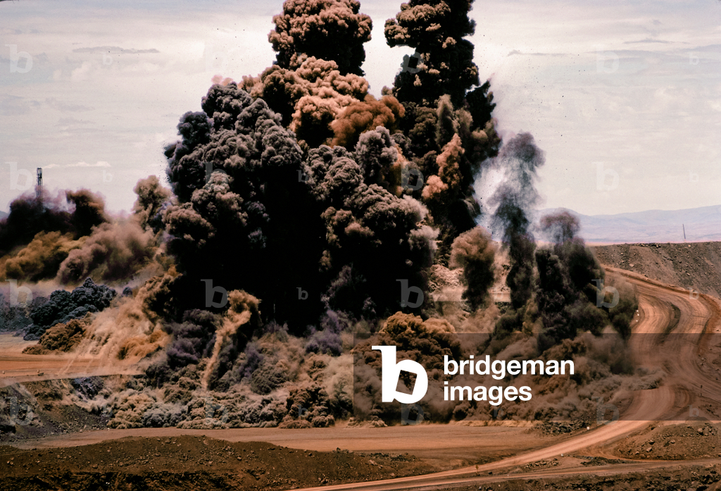 Violent explosions from dynamite at a mining operation (photo)