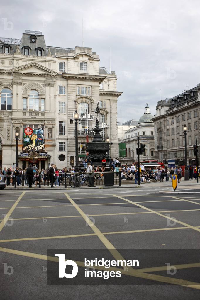 Image de Photographie représentant Piccadilly Circus