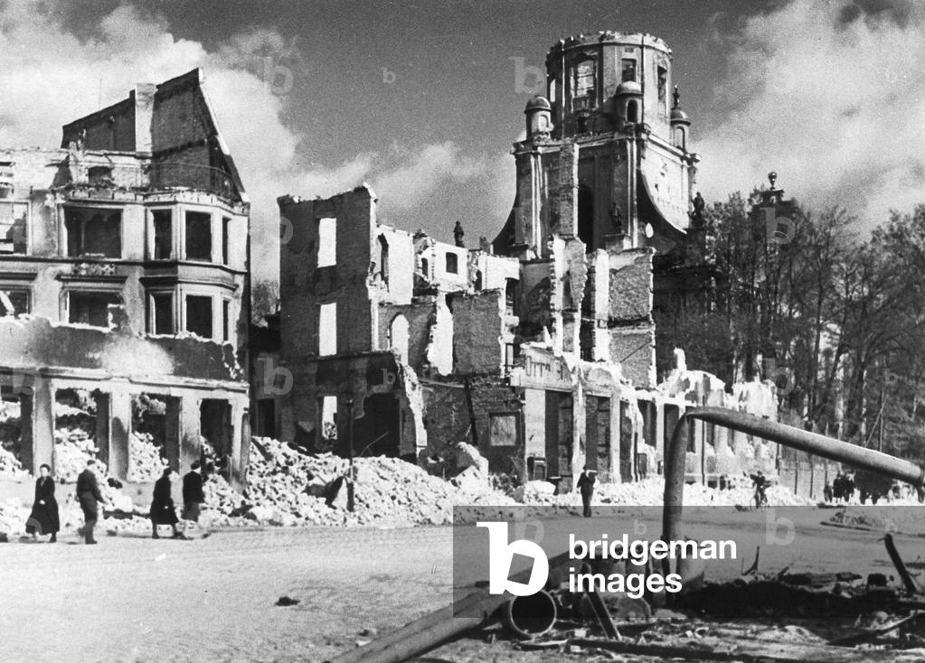 Immagine di Fotografia "Koenigsberg distrutto" 1944, b/w