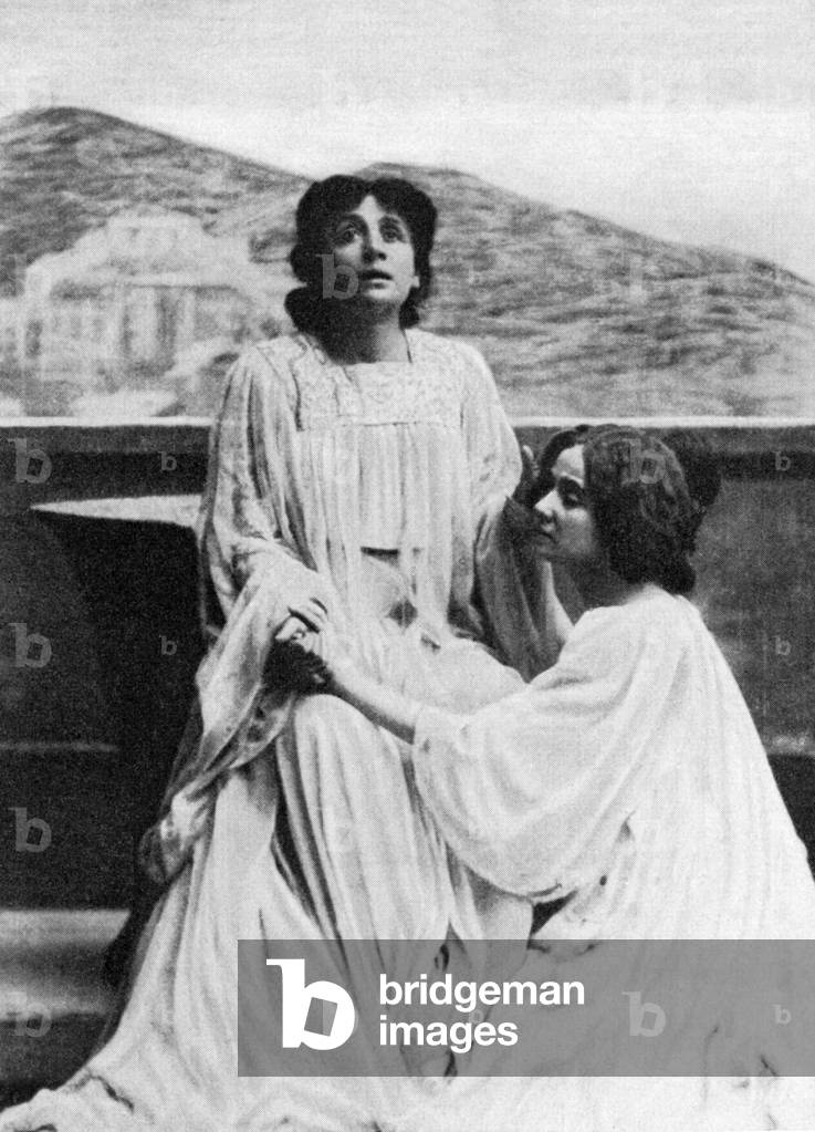 "Eleonora Duse a La città morta" di Unknown photographer, b/w
