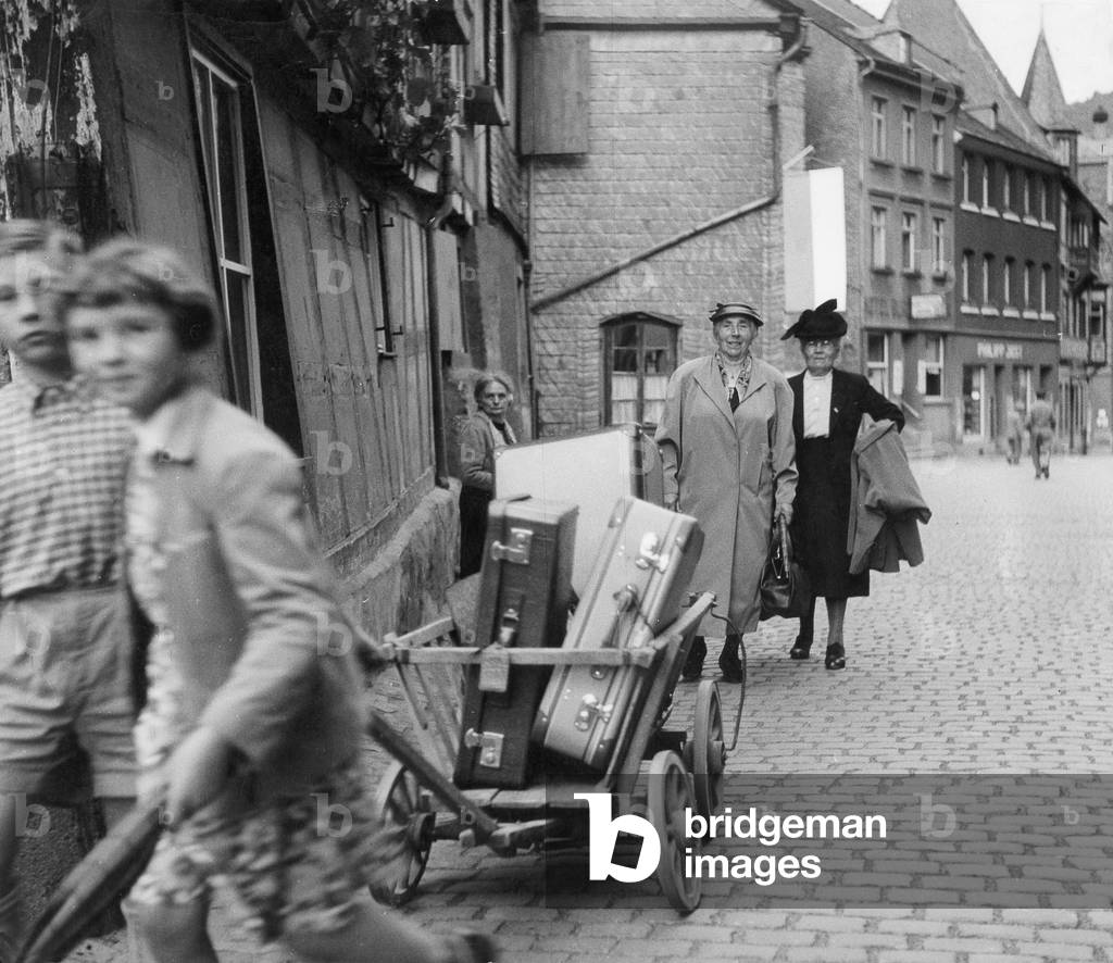 "Tourismus", b/w