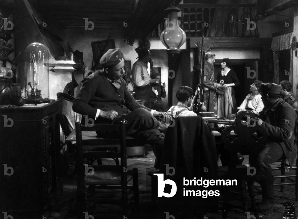 Deutsche Soldaten in einem Viertel an der Westfront, 1918 (s/w Foto)