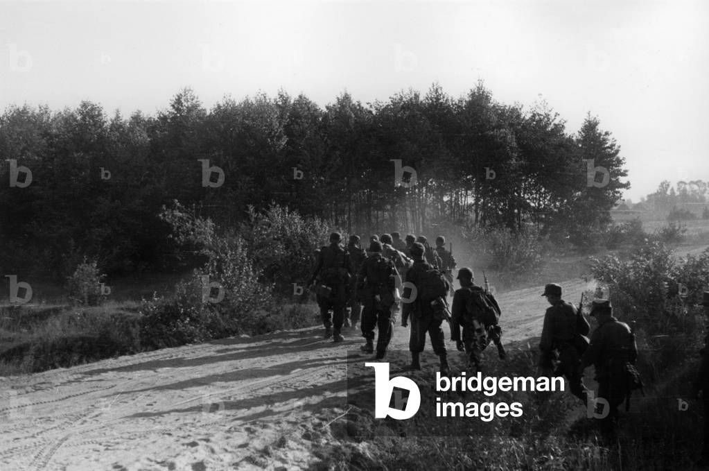 Image of German infantry fighting in East Prussia, 1945