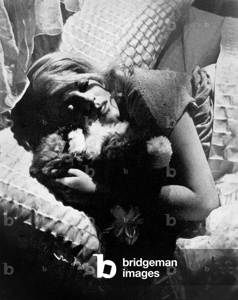 Kätzchen mit einer Peitsche von Douglas Heyes, 1964