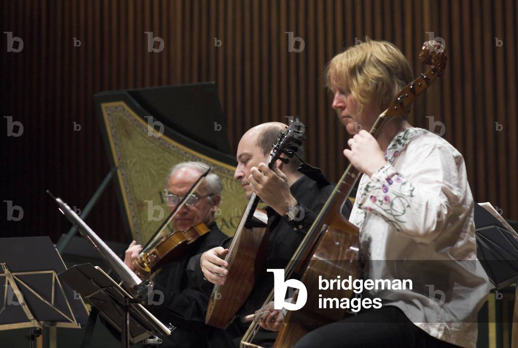 Mitglieder des Palladian Ensemble in der Probe bei Snape Maltings, Aldeburgh Festival, 2006