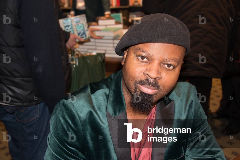 Ben Okri, Piccadilly, London, Großbritannien, 2019 (Foto)