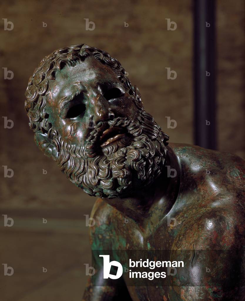 Image of Sculpture depicting Roman art : Boxer - National Roman Museum - Octagonal hall -100 by Roman