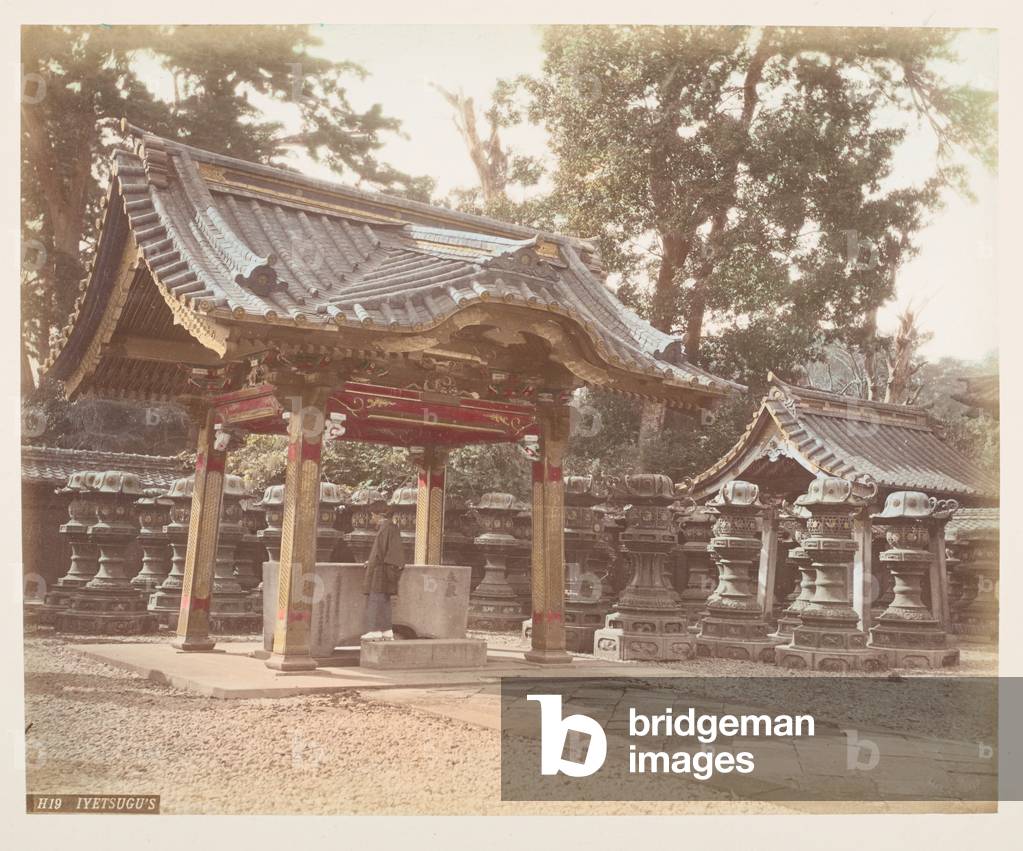 Bild von Fotografie "Ein Buch der farbigen Fotos von Ansichten in Japan" 1895 von Japanese Photographer
