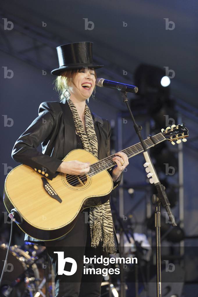 Image de Photographie représentant Suzanne Vega (photo) par Paul Tomlins