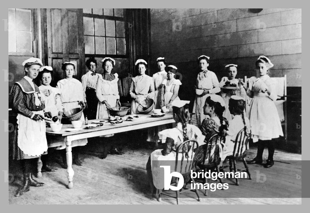 Donne in economia domestica Classe 1890 (foto)