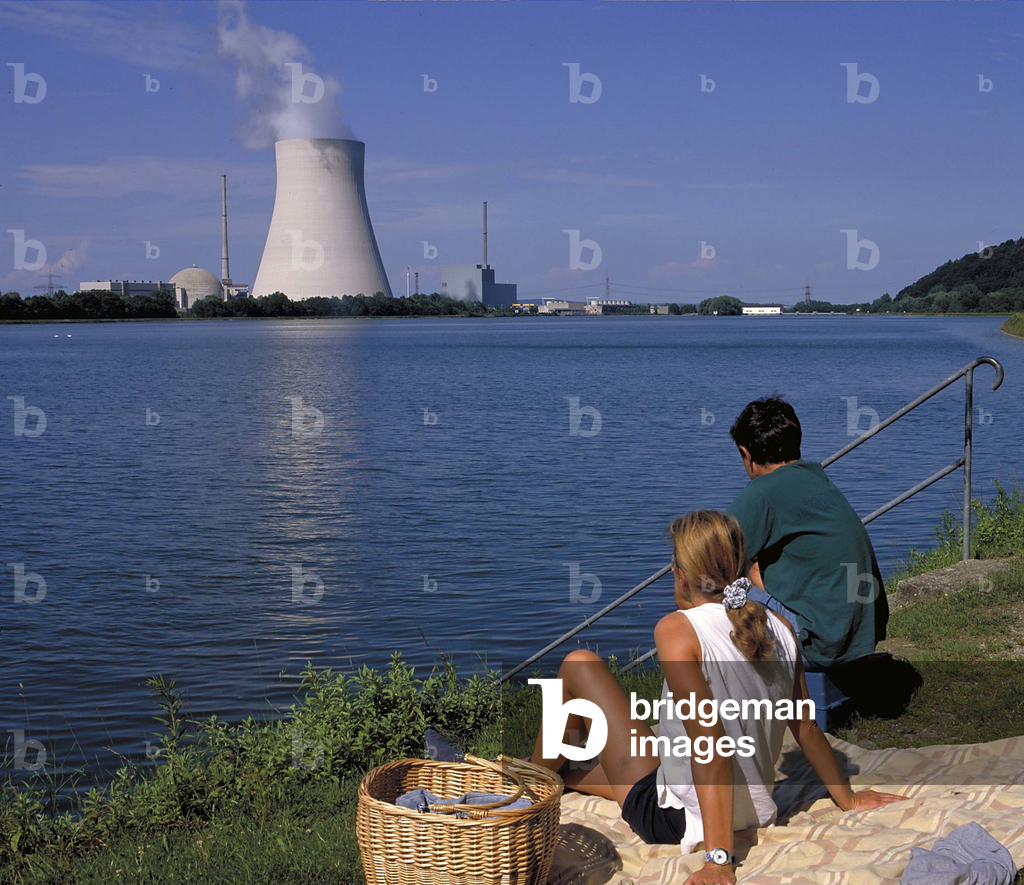 Image of The nuclear power plants Isar 1 and Isar 2, 1990 by Winter, Hans