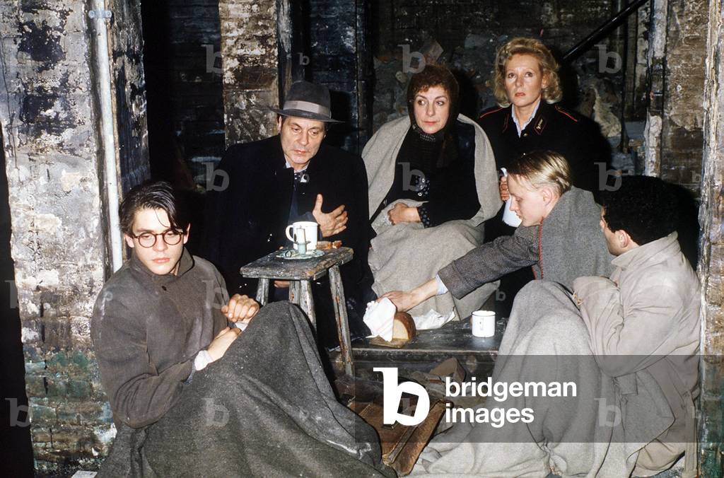 Immagine di Fotogramma "Serie televisiva DIE BERTINIS di Egon Monk con ROSEL ZECH" 1988
