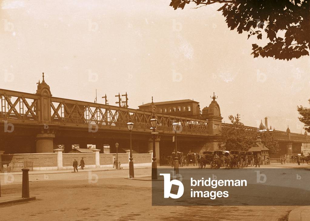 "Charing Cross Bridge" von English Photographer, b/w
