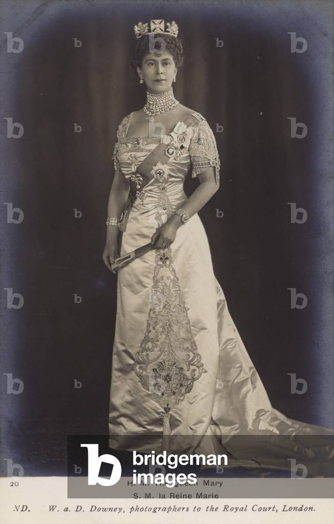 HM The Queen Mary (s/w Foto)