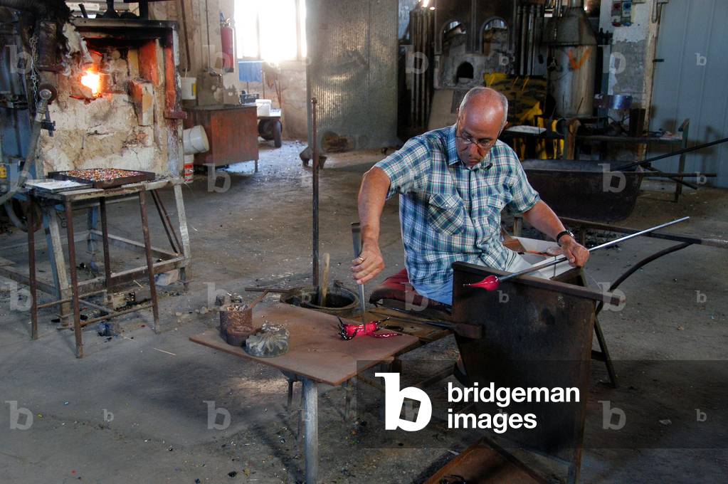 Immagine di Fotografia "Soffiatore di vetro" di Gerald Bloncourt