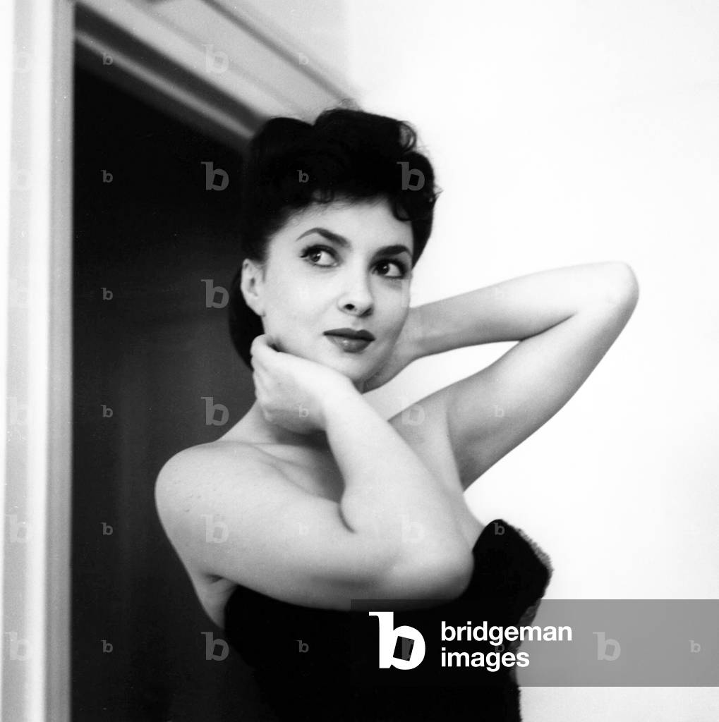 GINA LOLLOBRIGIDA (s/w-Foto)