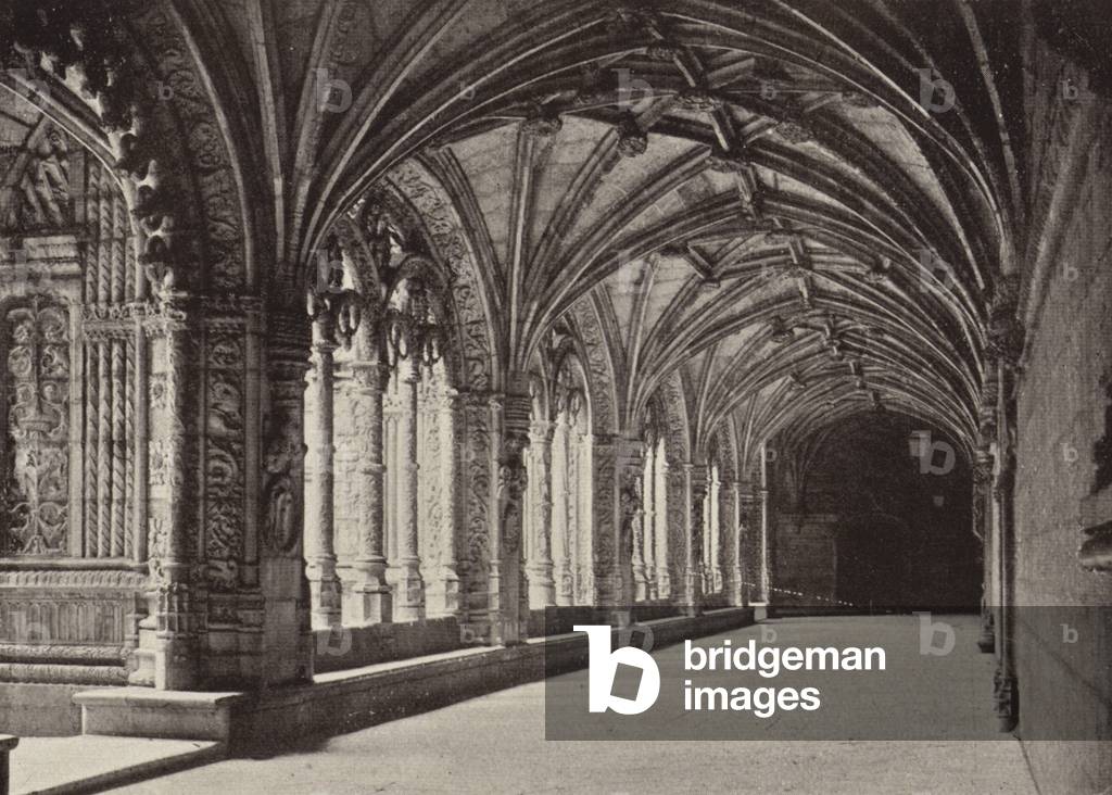 Immagine di Fotografia "Portogallo: The Ambulatory" 1901 di English Photographer