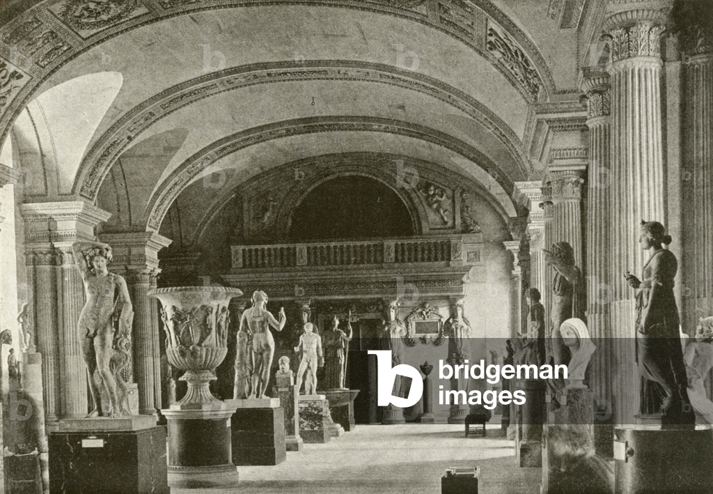 Le Louvre, Salle des Cariatides (s/w Foto)