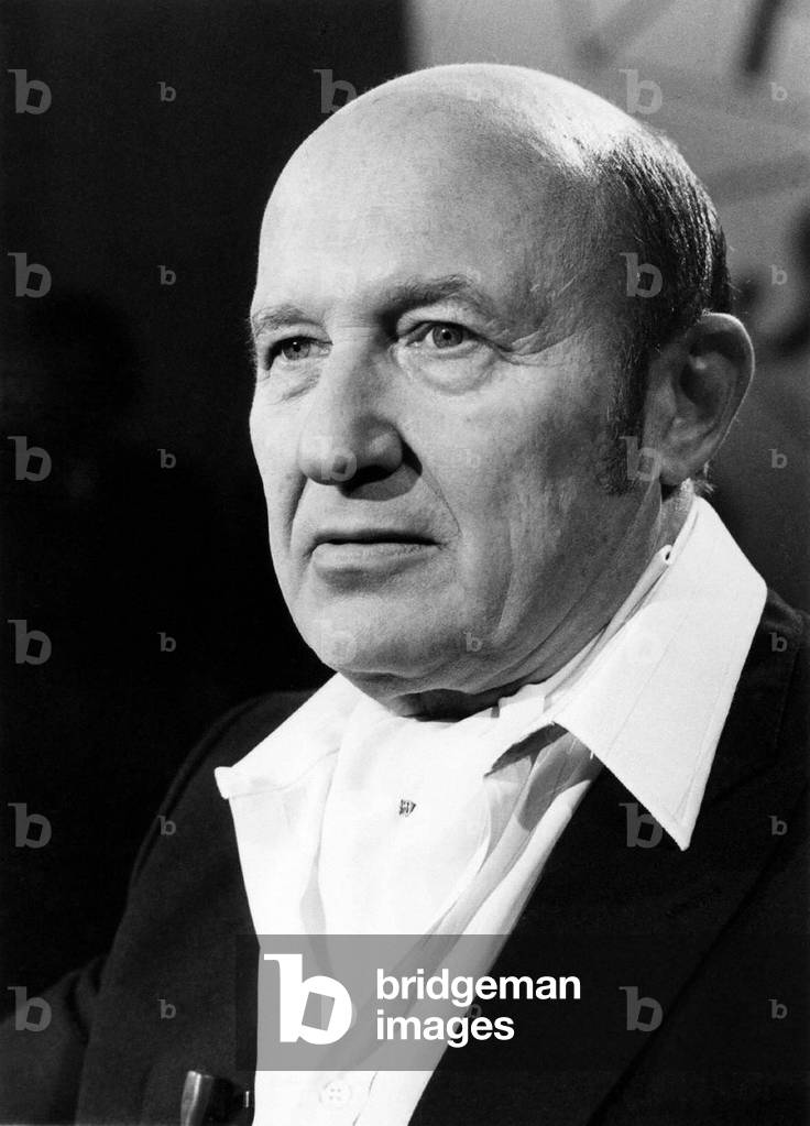 Image de Photographie représentant Frédéric Dard par Louis Monier, b/w