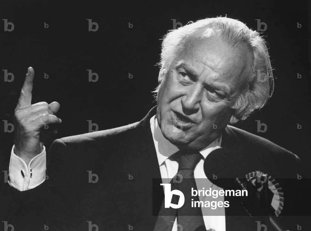 Image of Photography depicting John Thaw by John Haynes, b/w