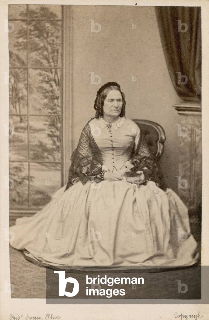 "Agnes Strickland" 1801 di English Photographer