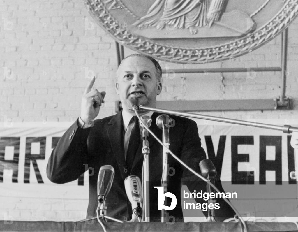 Image of Photography depicting Claude Estier 1968, b/w