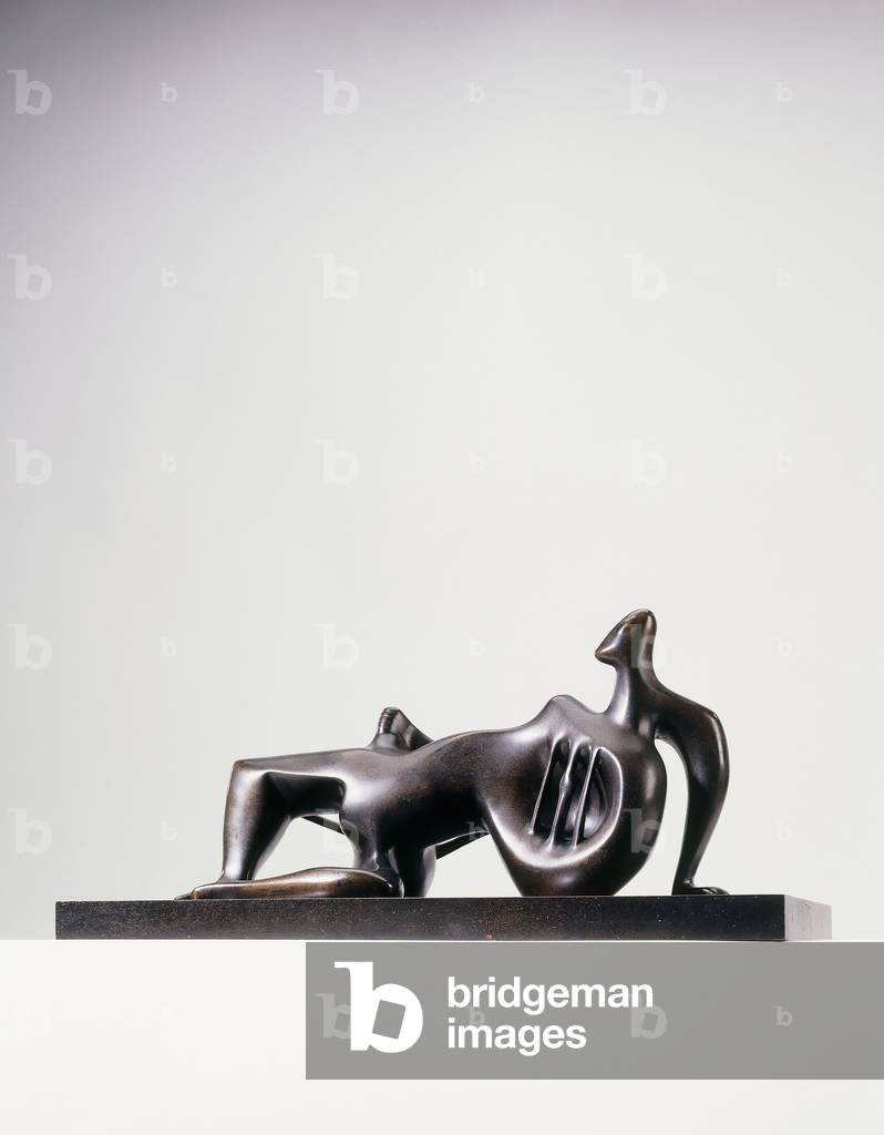 Liegende Figur, 1931 (Bronze mit hellbrauner Patina)
