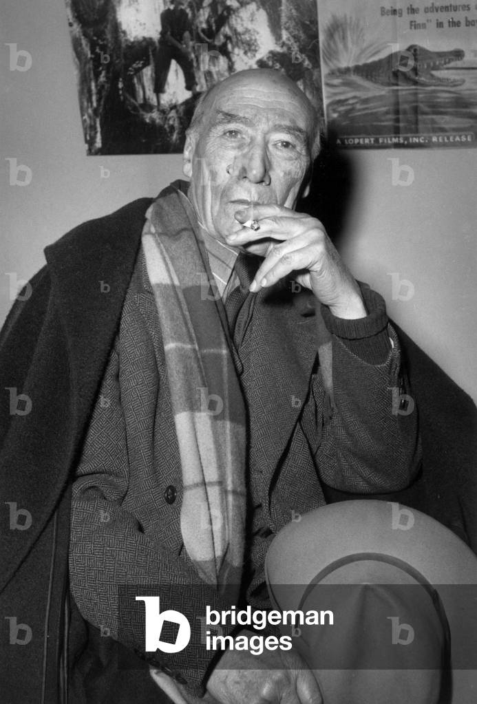 Bild von Fotografie "Der französische Schriftsteller Andre Gide nach der Projektion des Films „Louisiana Story