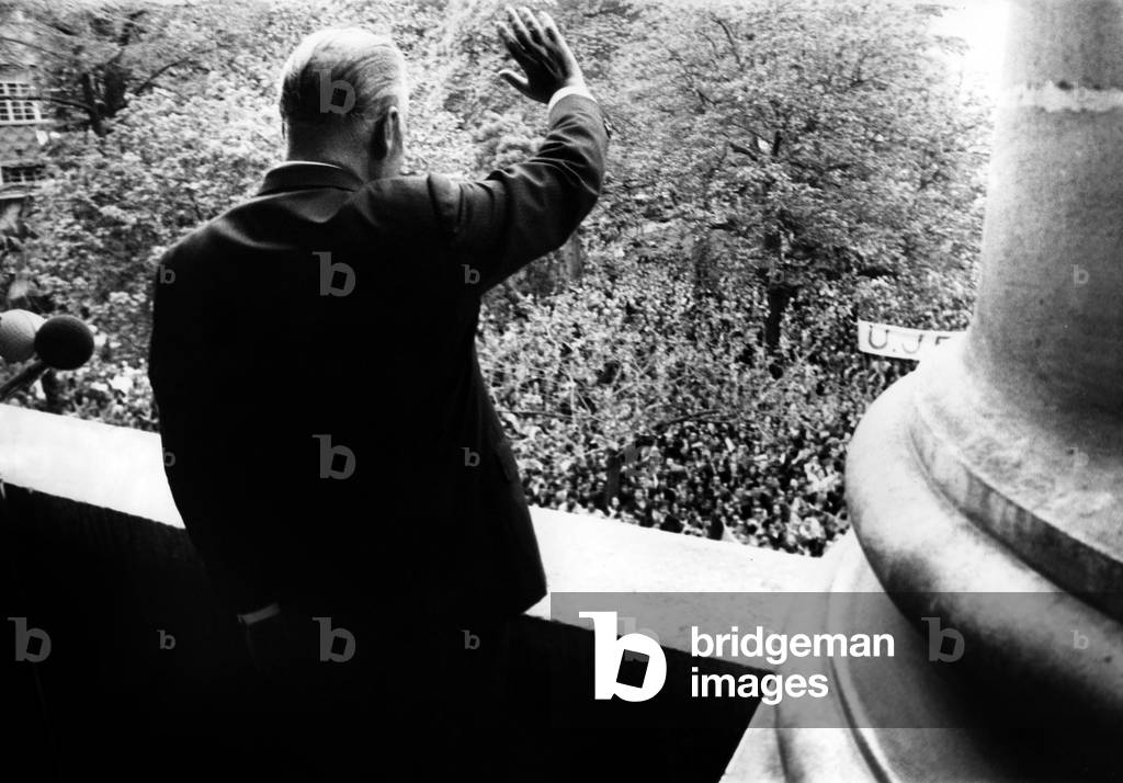 Immagine di Fotografia "Il presidente francese Georges Pompidou a Tolosa" 1971, b/w