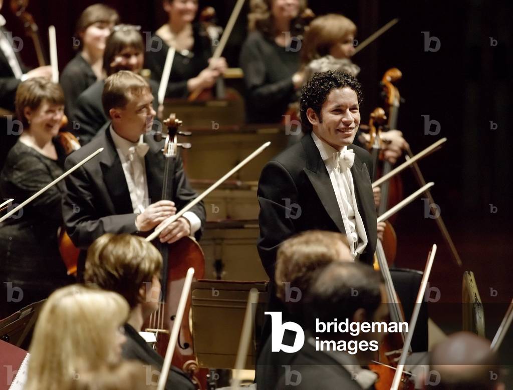 Gustavo Dudamel dirigiert die