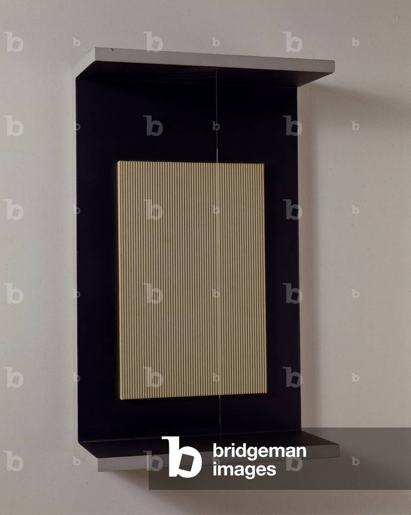 Kinetic Construction, 1965 (Holz, Farbe, Nylonfaden & Papier)