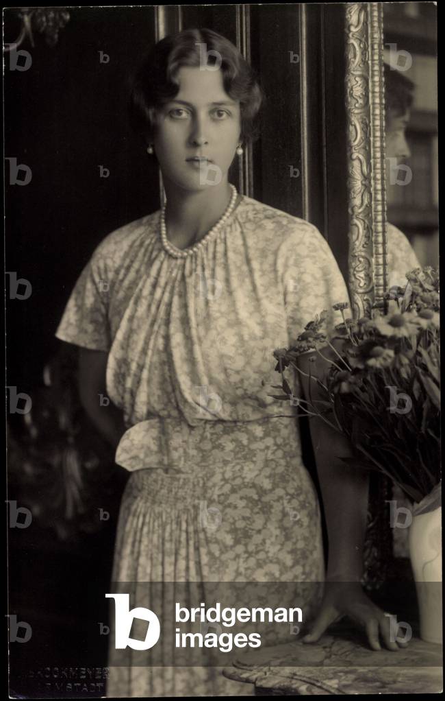 Immagine di Fotografia "Foto Ak Cecilia d'Assia Darmstadt e la Grecia (foto b/n)" di German Photographer