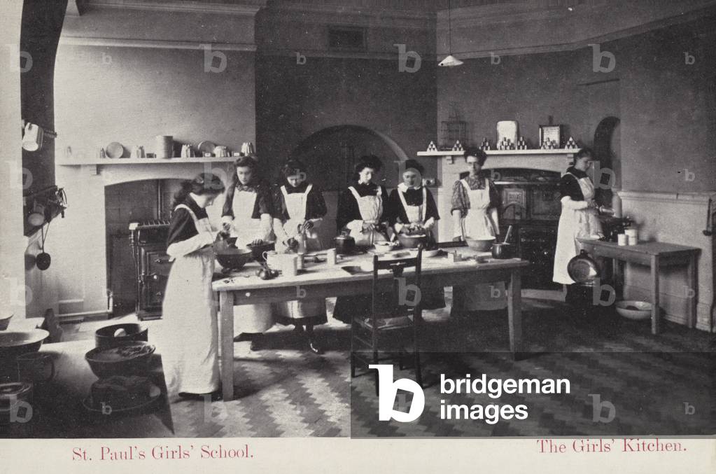 Immagine di Fotografia "St Paul's Girls' School" di English Photographer